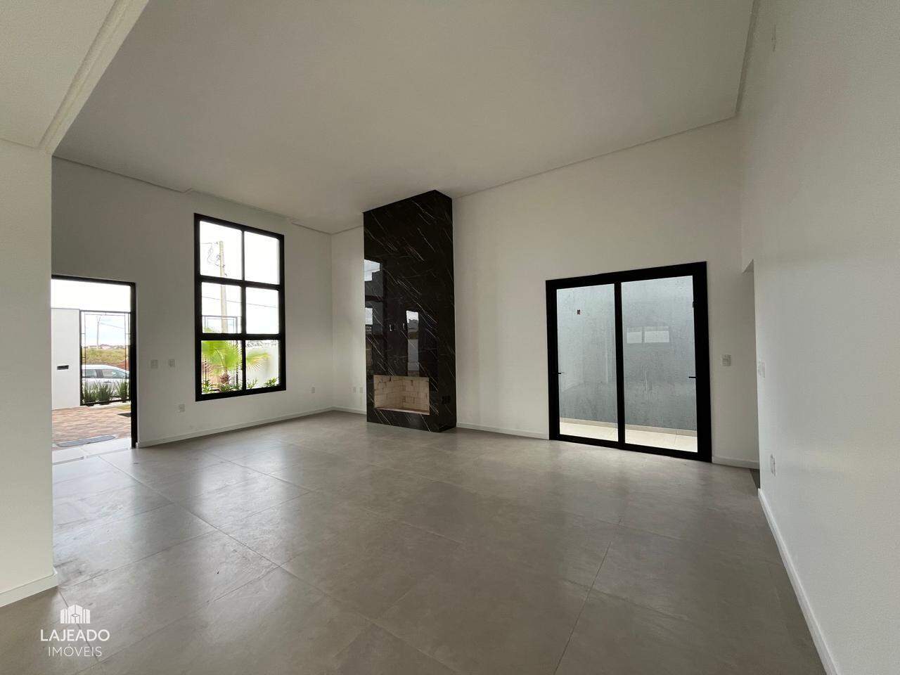 Casa à venda com 3 quartos, 160m² - Foto 7