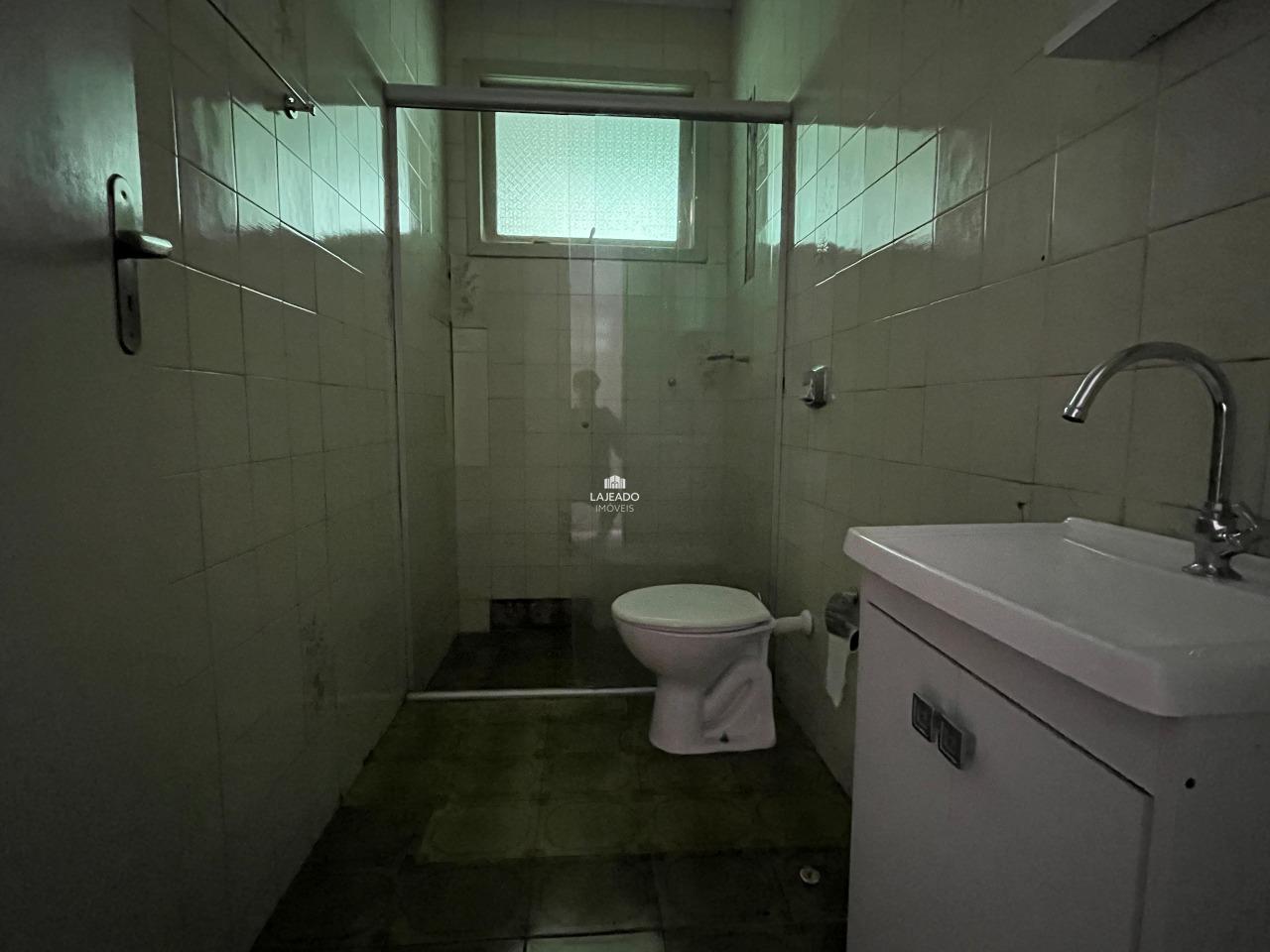 Casa comercial para aluguel no São Cristóvão: 