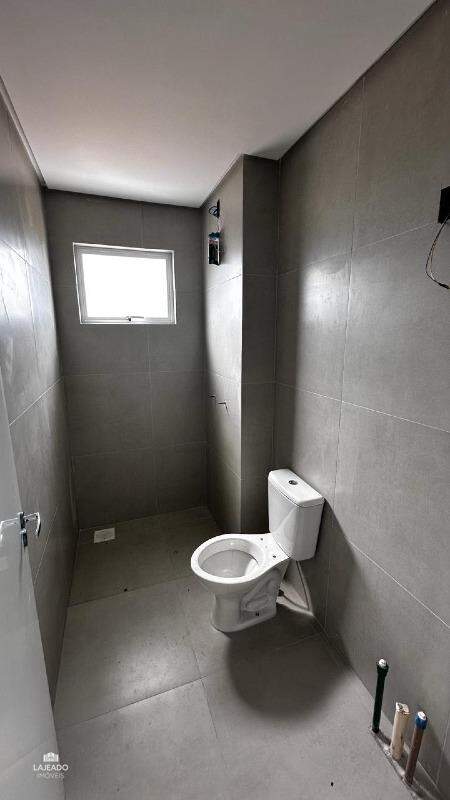 Apartamento à venda com 2 quartos, 73m² - Foto 4