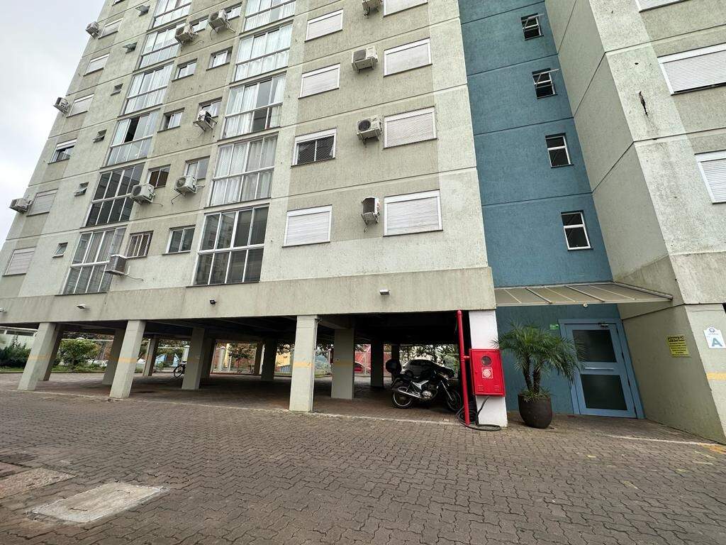 Apartamento à venda com 2 quartos, 58m² - Foto 3