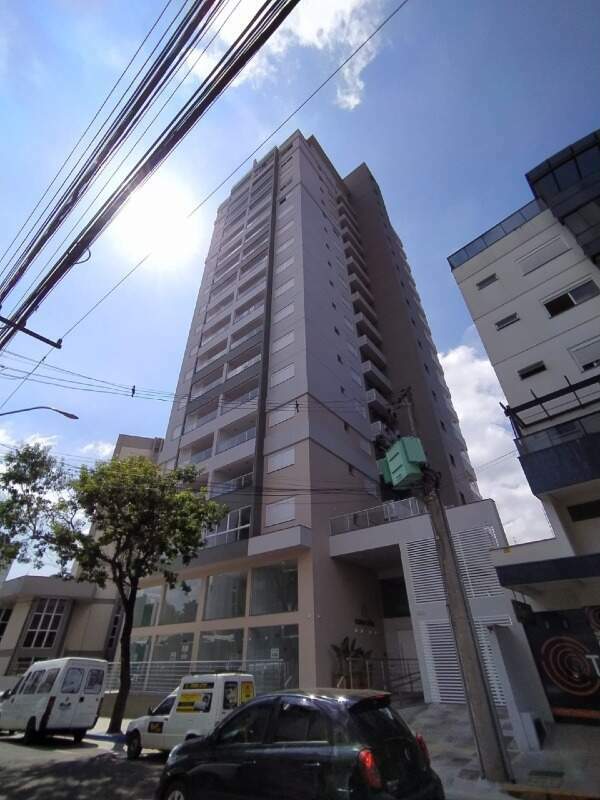 Apartamento para aluguel no Centro: 