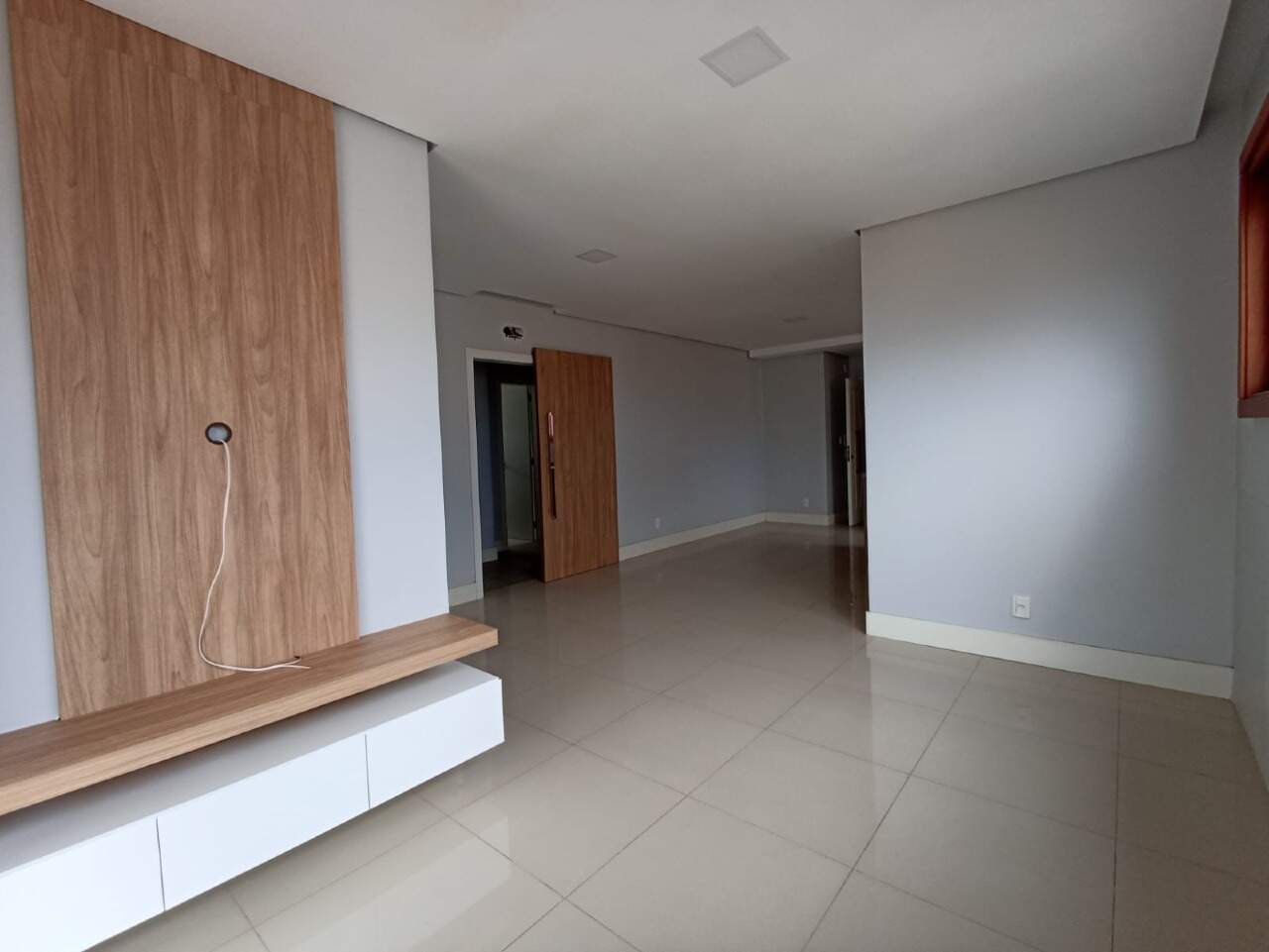 Apartamento para alugar com 3 quartos, 150m² - Foto 5