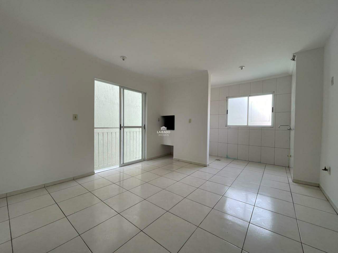 Apartamento para aluguel no Centro: 