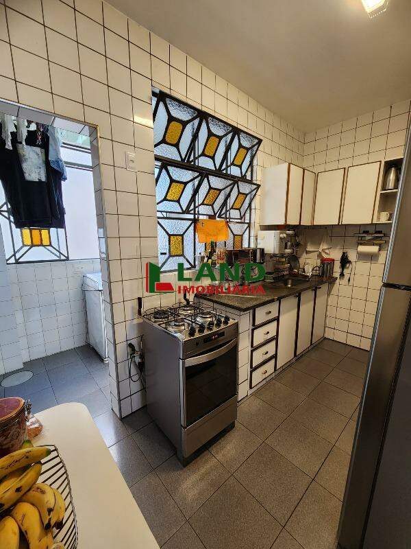 Apartamento à venda no Indaiá: 