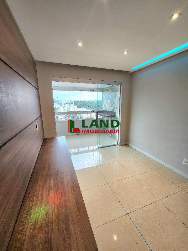 Apartamento à venda no Liberdade: 