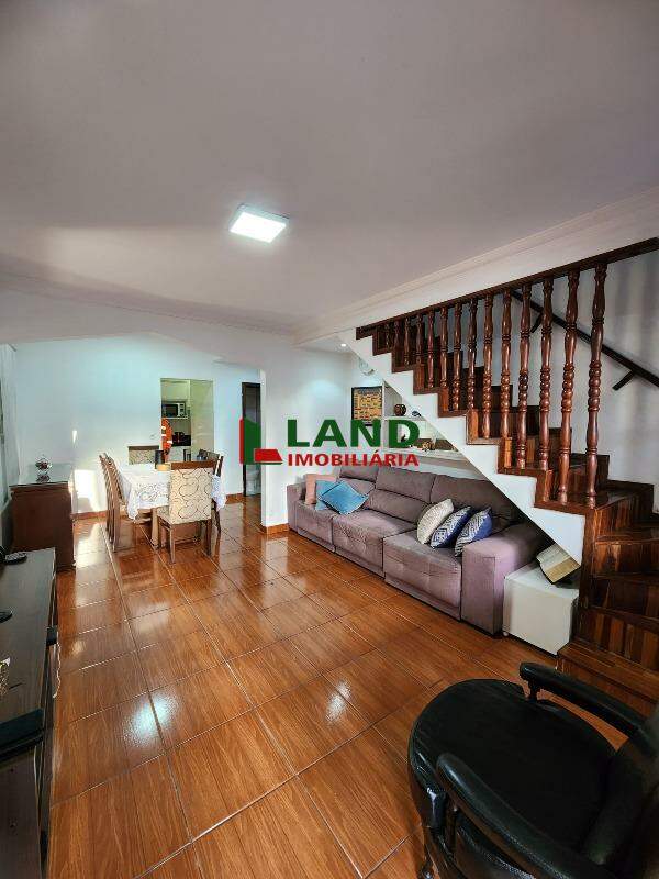 Casa à venda no Dona Clara: 