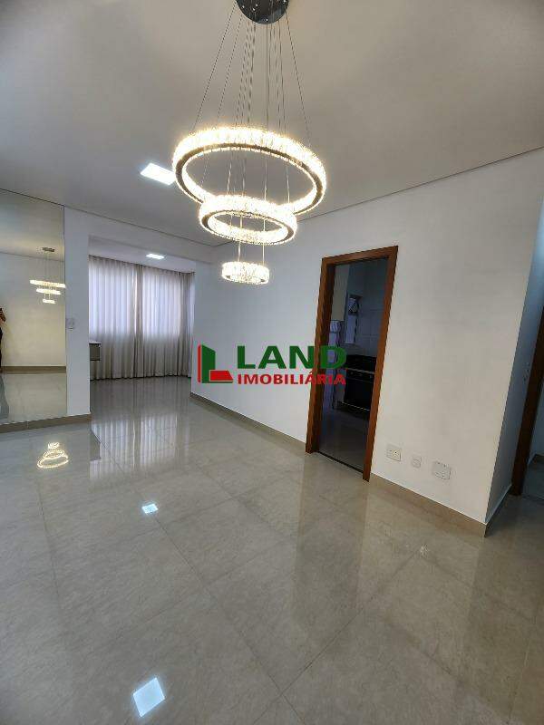 Apartamento para aluguel no Liberdade: 