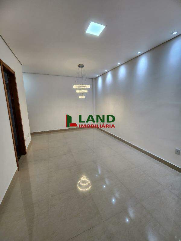Apartamento para aluguel no Liberdade: 