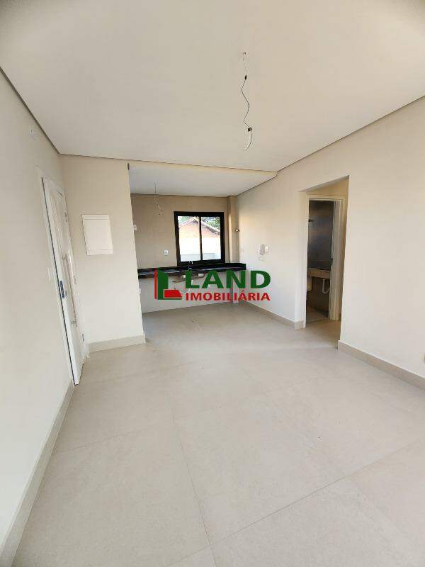 Apartamento à venda no Liberdade: 