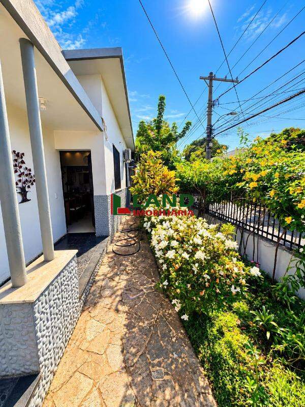 Casa à venda no Santa Rosa: 