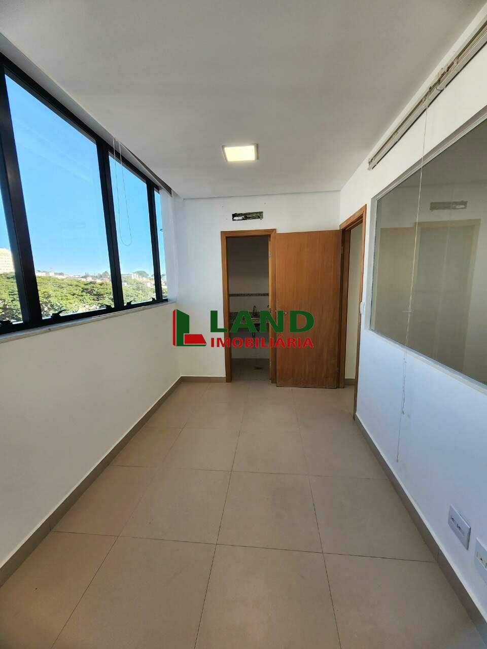 Sala comercial para aluguel no Liberdade/Jaraguá: 