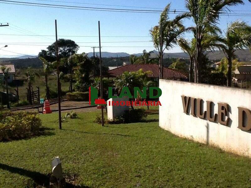 Lotes/Terrenos à venda no Vila Des Lacs: 