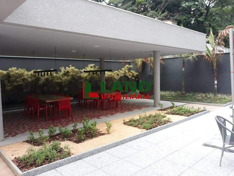 Apartamento à venda no Carmo: 
