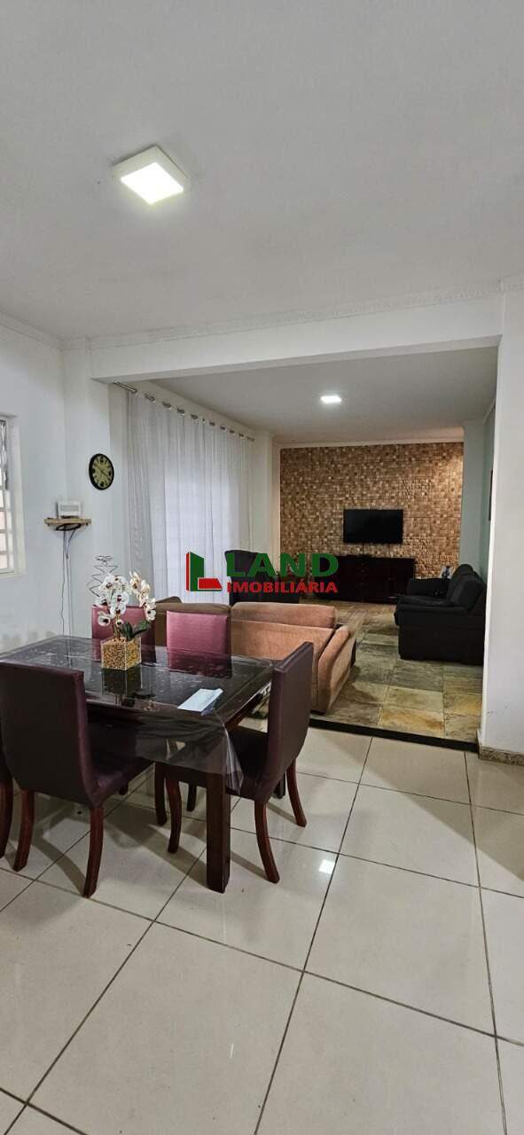 Casa à venda no Liberdade/Jaraguá: 