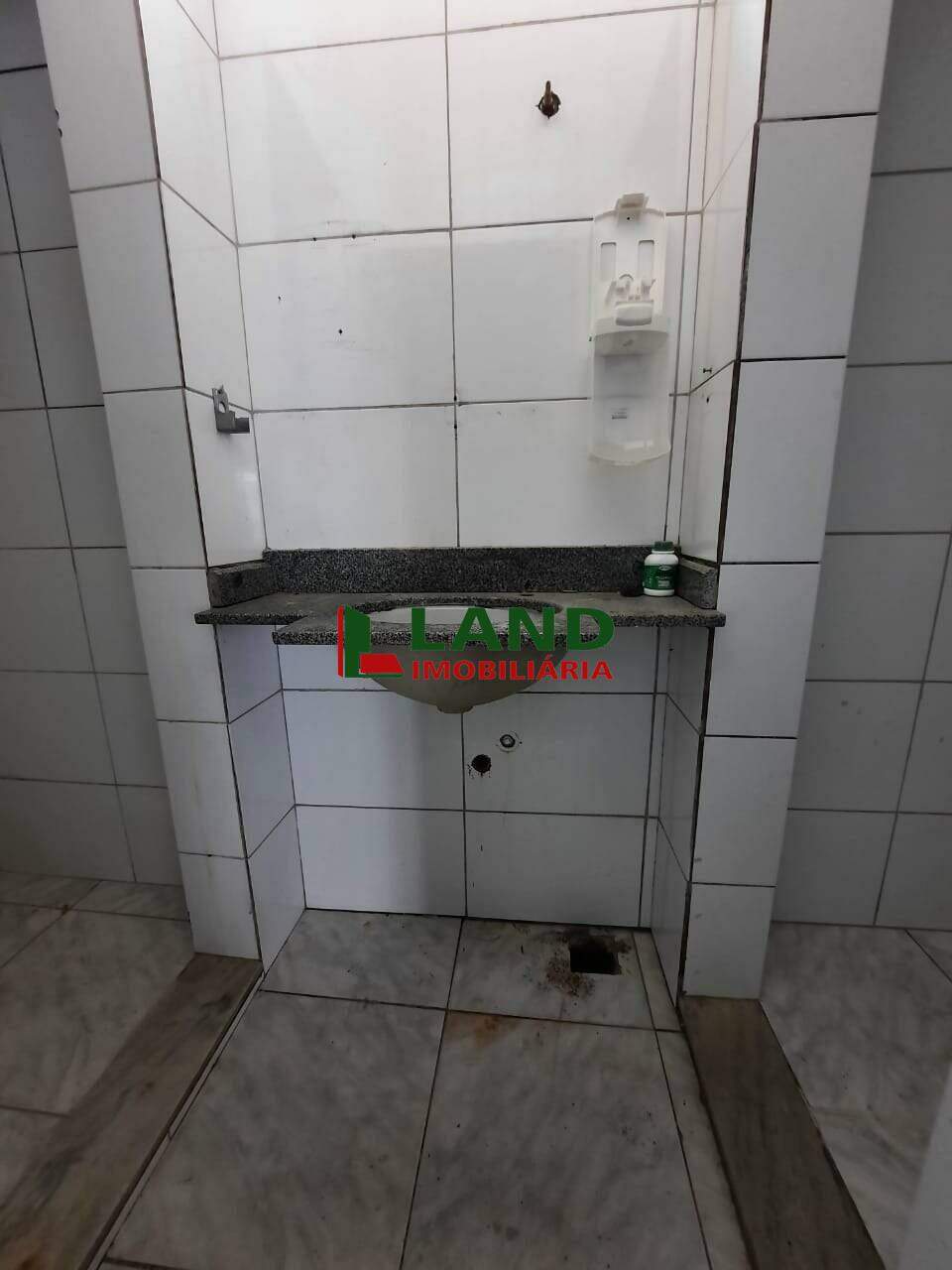 Loja comercial à venda no Cidade Nova: 