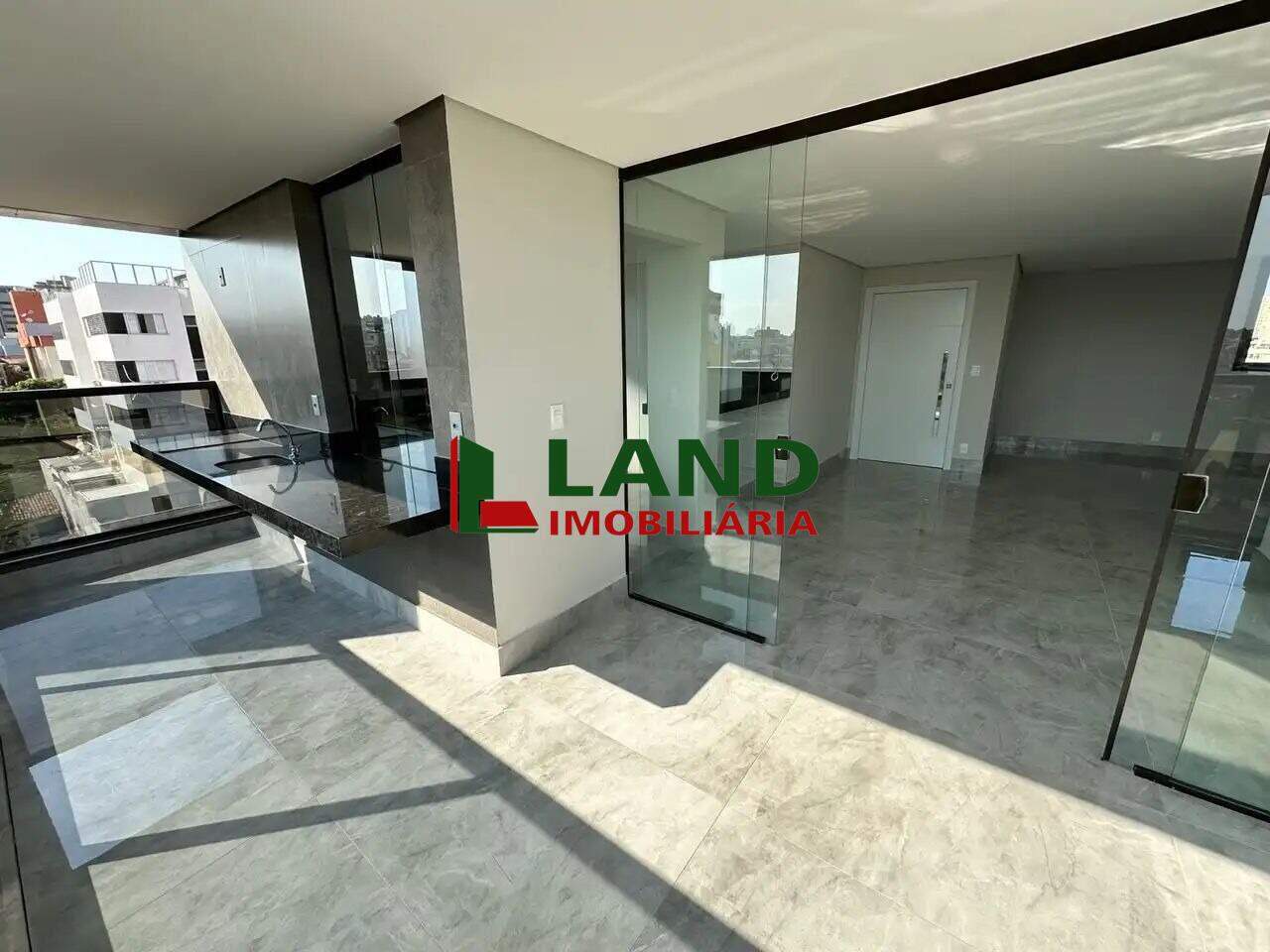 Apartamento à venda no Castelo: 