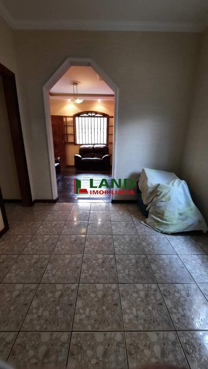 Casa à venda no Jardim Guanabara: 