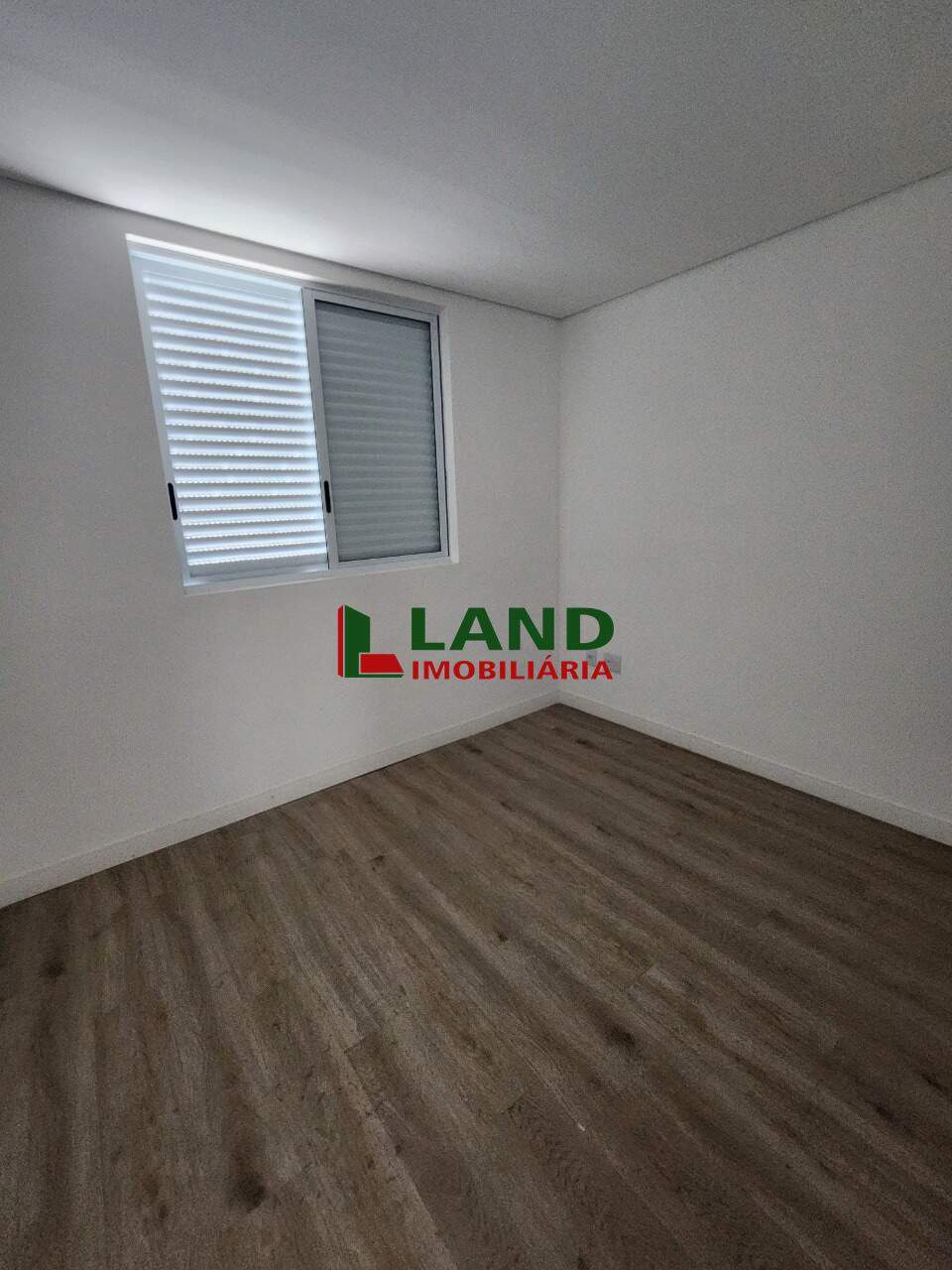 Cobertura à venda no Jaraguá: 