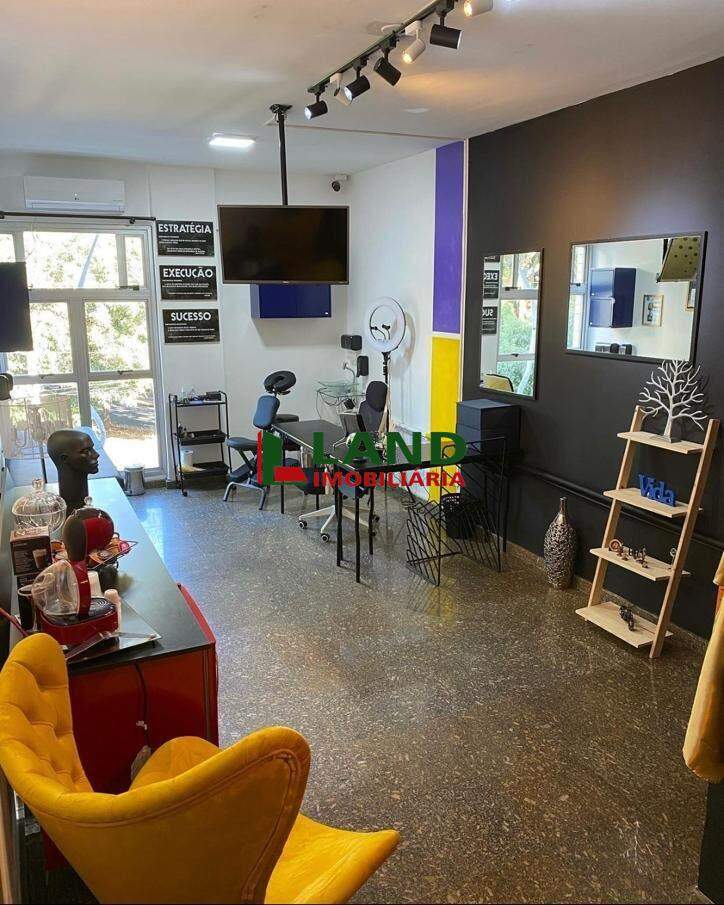 Sala comercial à venda no Funcionários: 