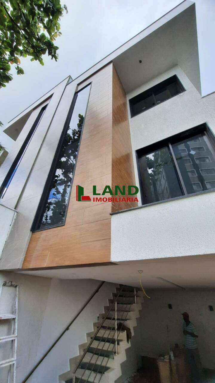 Casa à venda no Santa Rosa: 