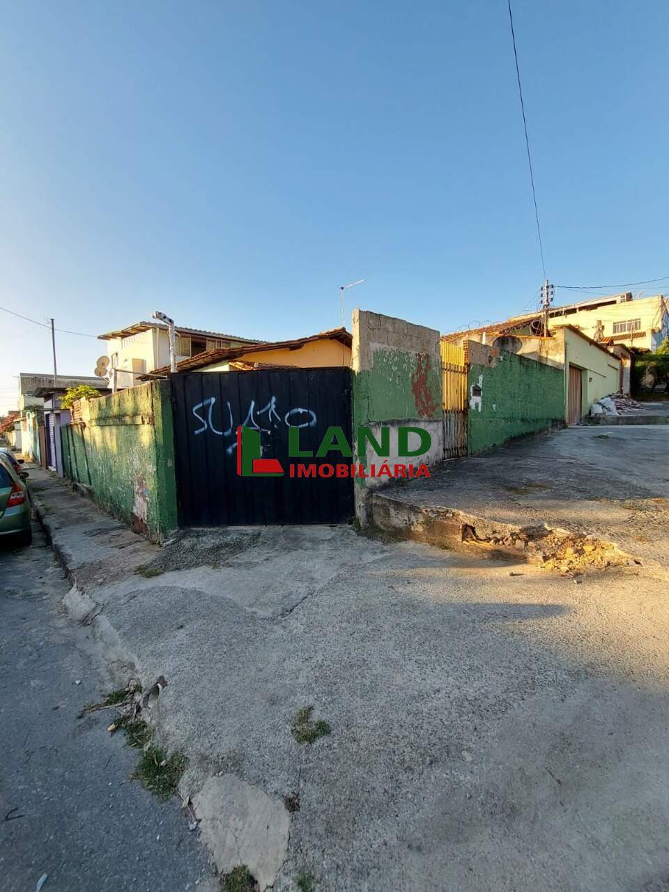 Casa à venda no Santa Terezinha: 