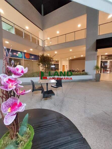Loja comercial para aluguel no Jaraguá: 