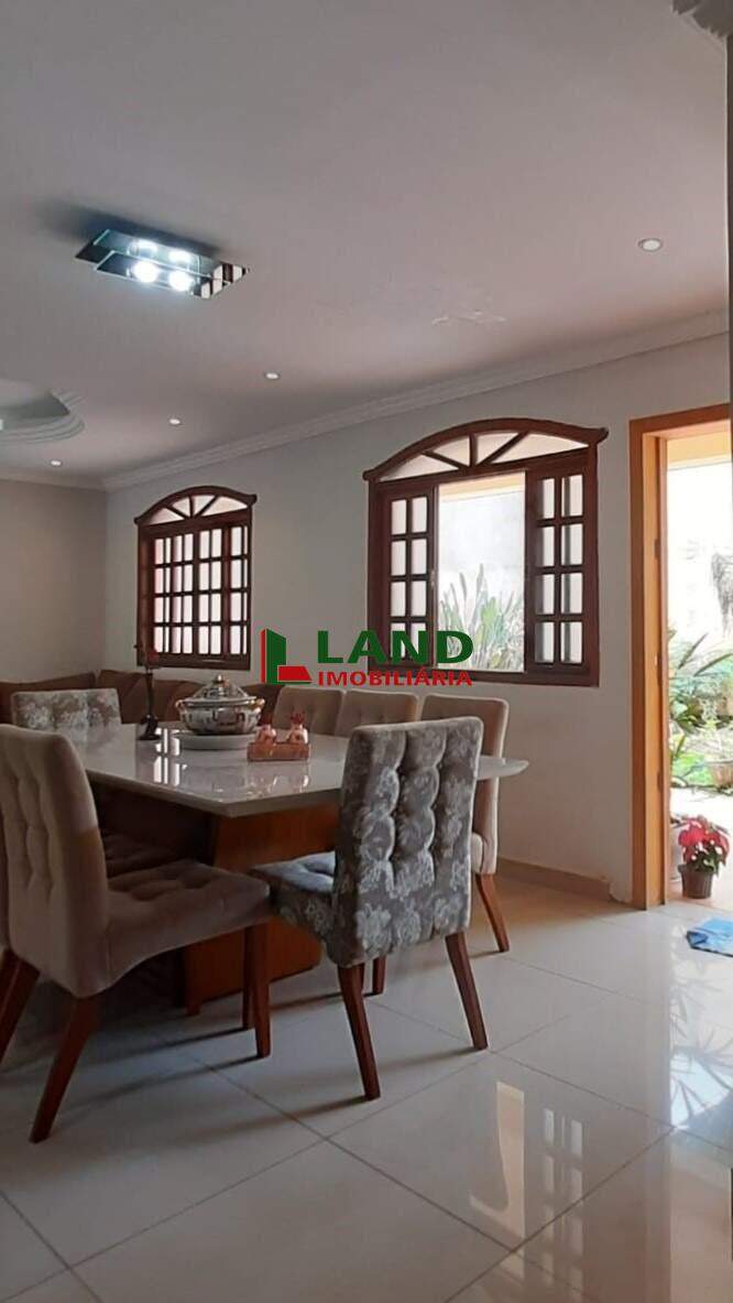 Casa à venda no Alto Caiçaras: 