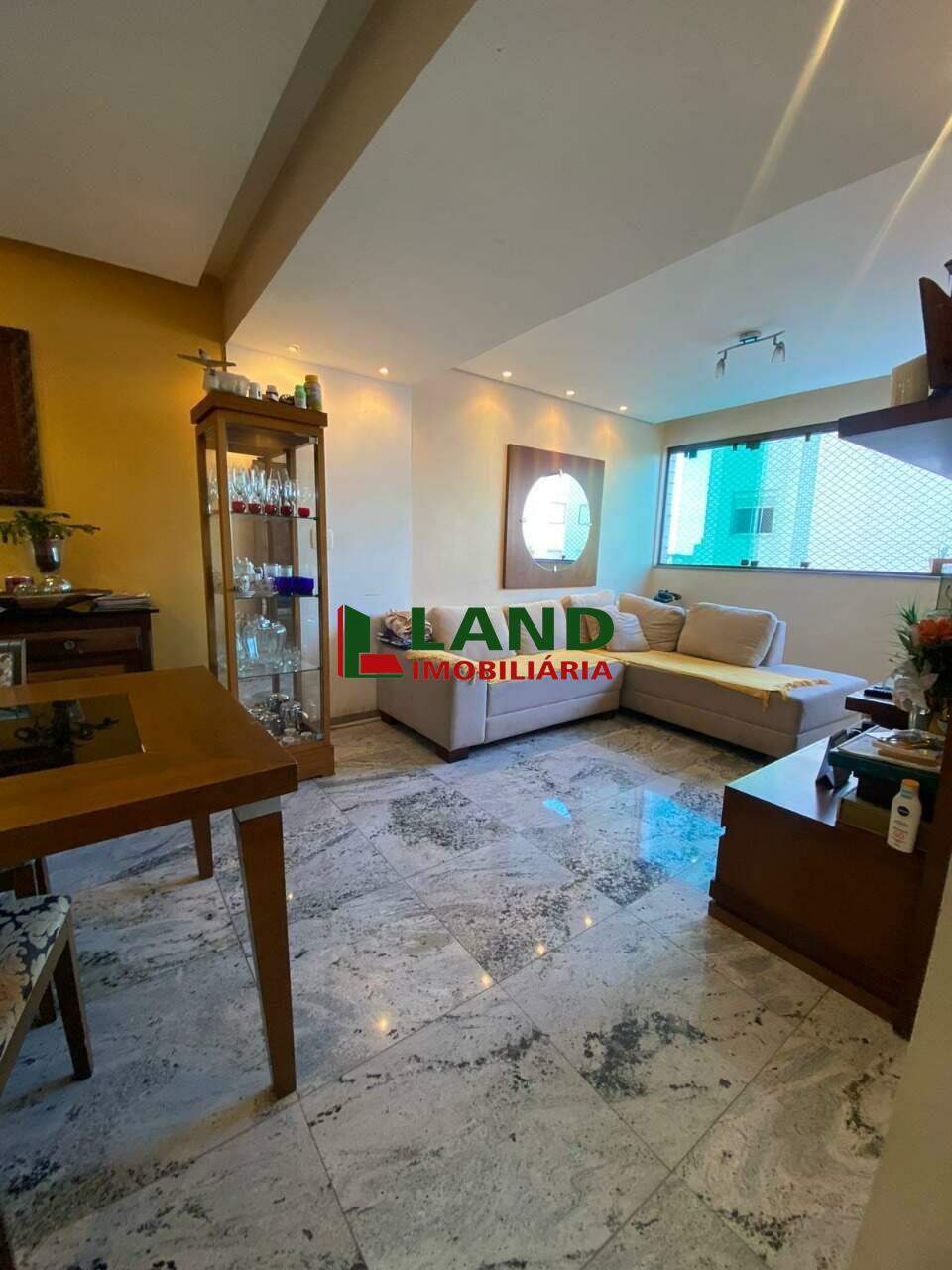 Apartamento à venda no Jaraguá: 