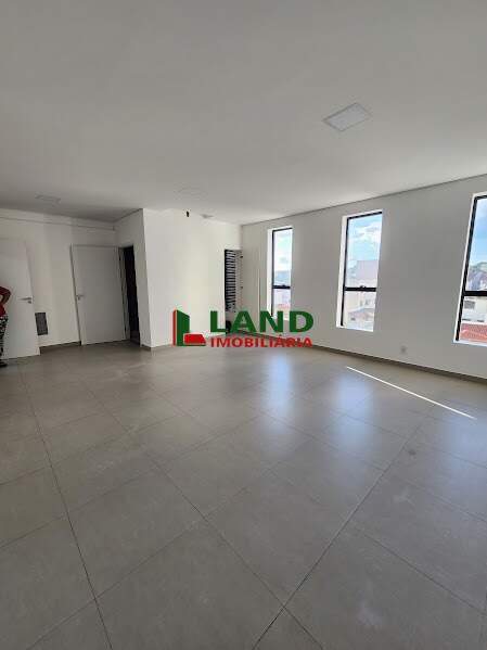 Sala comercial à venda no Liberdade/Jaraguá: 
