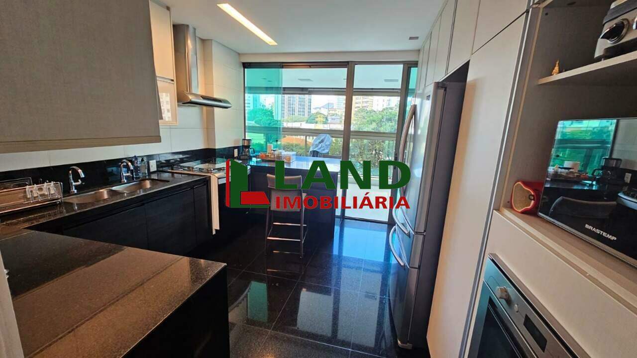 Apartamento à venda no Funcionários: 