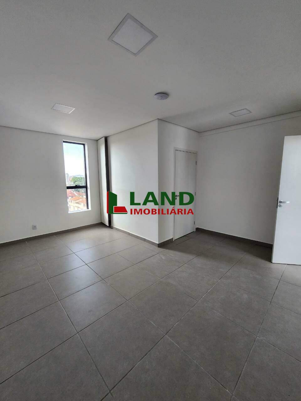 Sala comercial à venda no Liberdade/Jaraguá: 