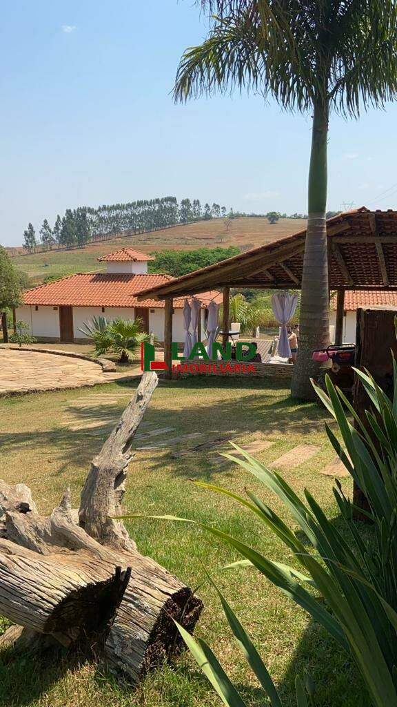 Chácara/Sítio/Pousada/Fazenda à venda no Prados: 