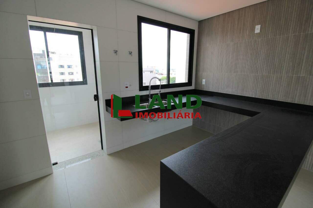 Apartamento à venda no Jaraguá: 