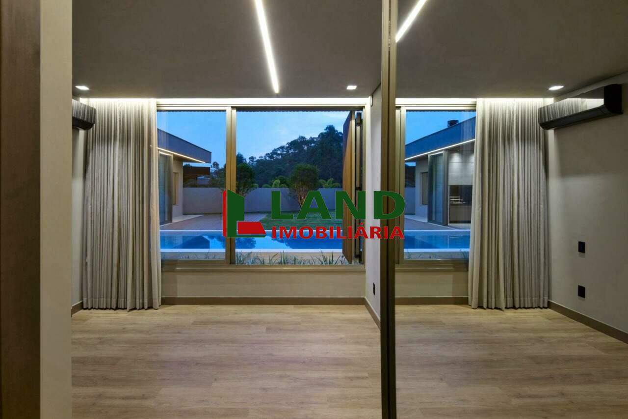 Casa à venda no Alphaville Lagoa dos Ingleses: 