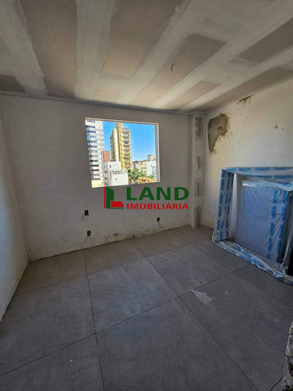 Apartamento à venda no Cruzeiro: 