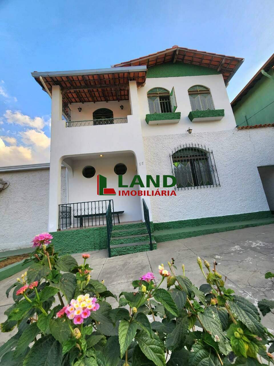 Casa à venda no Jaraguá: 