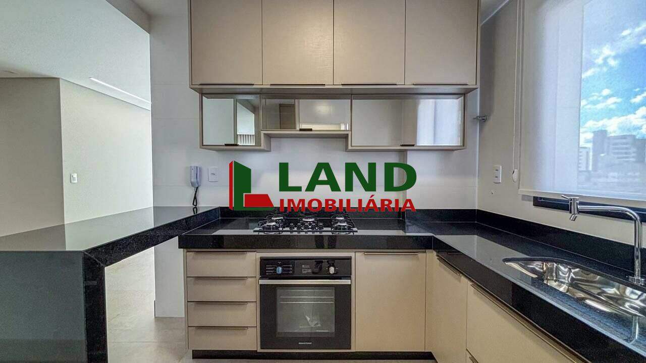 Apartamento à venda no Carmo: 