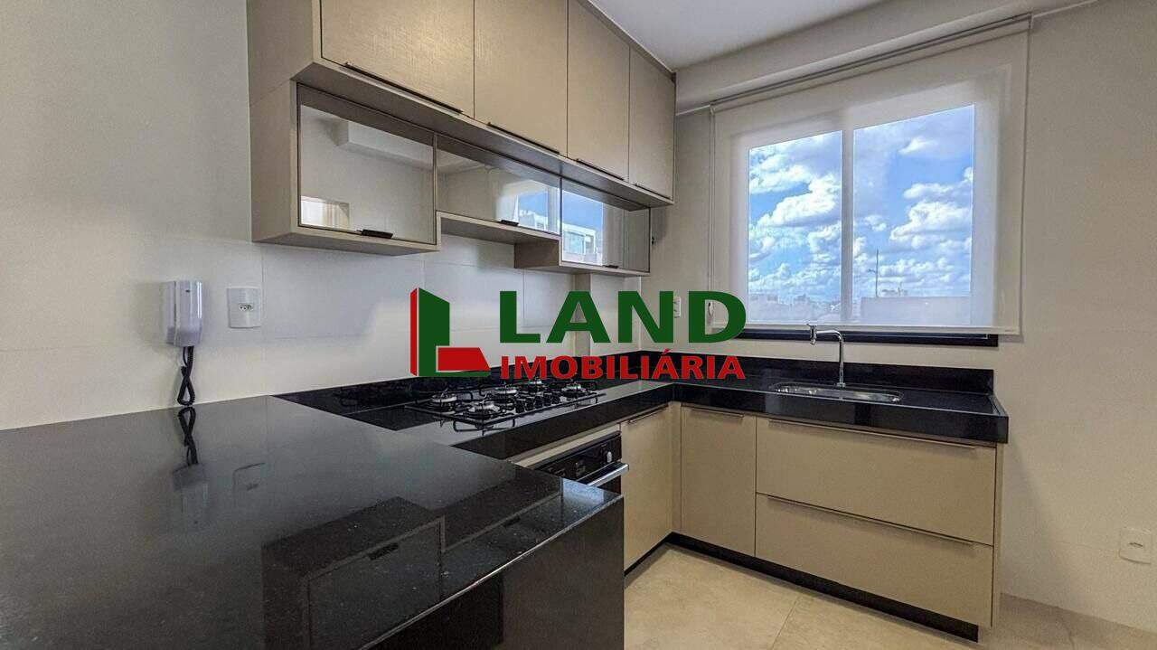 Apartamento à venda no Carmo: 