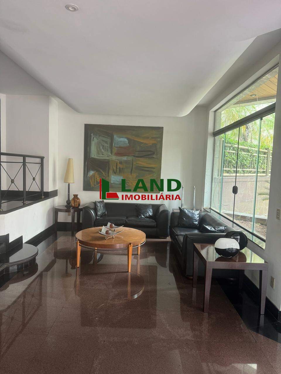 Apartamento à venda no Funcionários: 