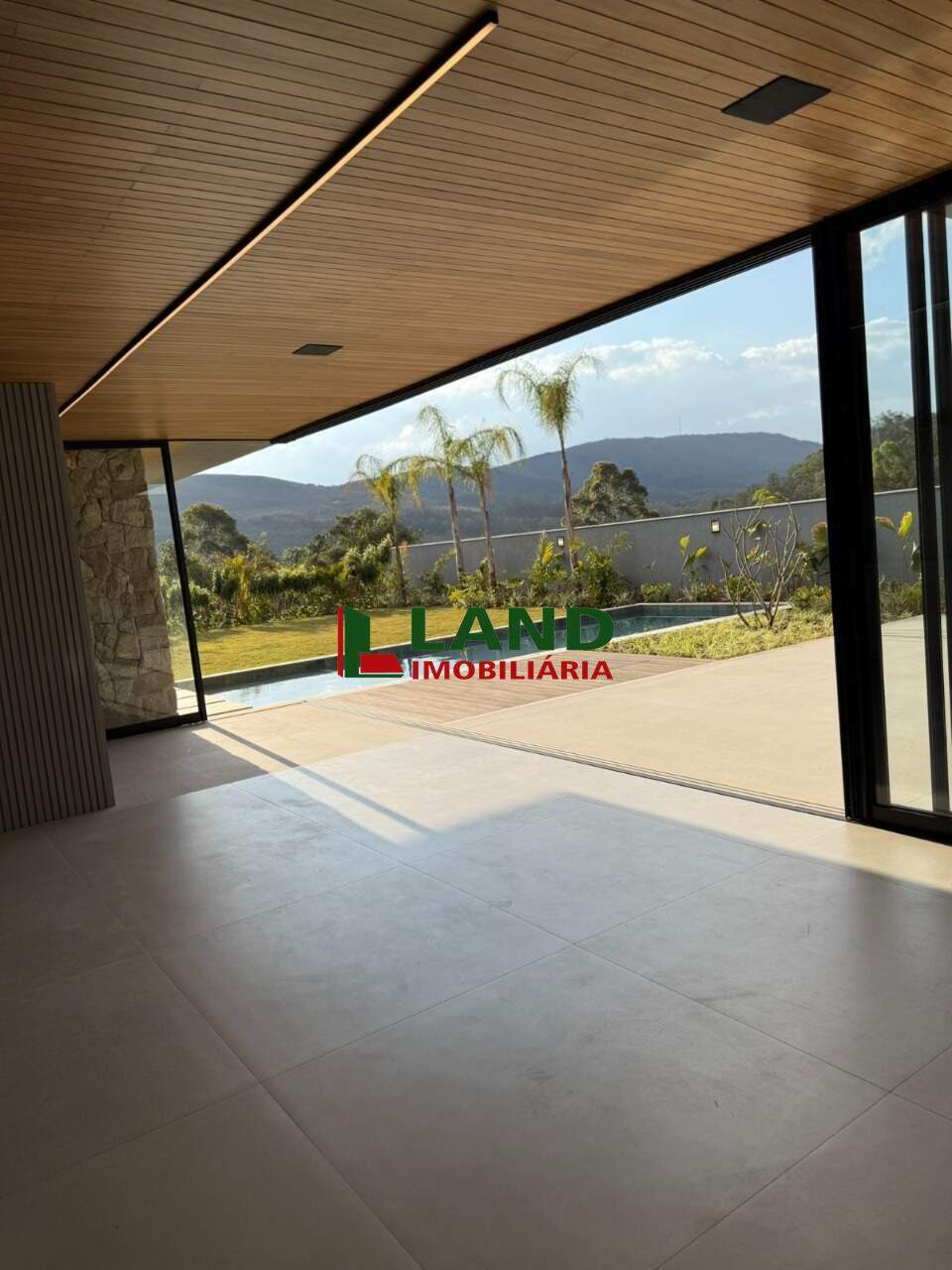Casa à venda no Alphaville Lagoa dos Ingleses: 