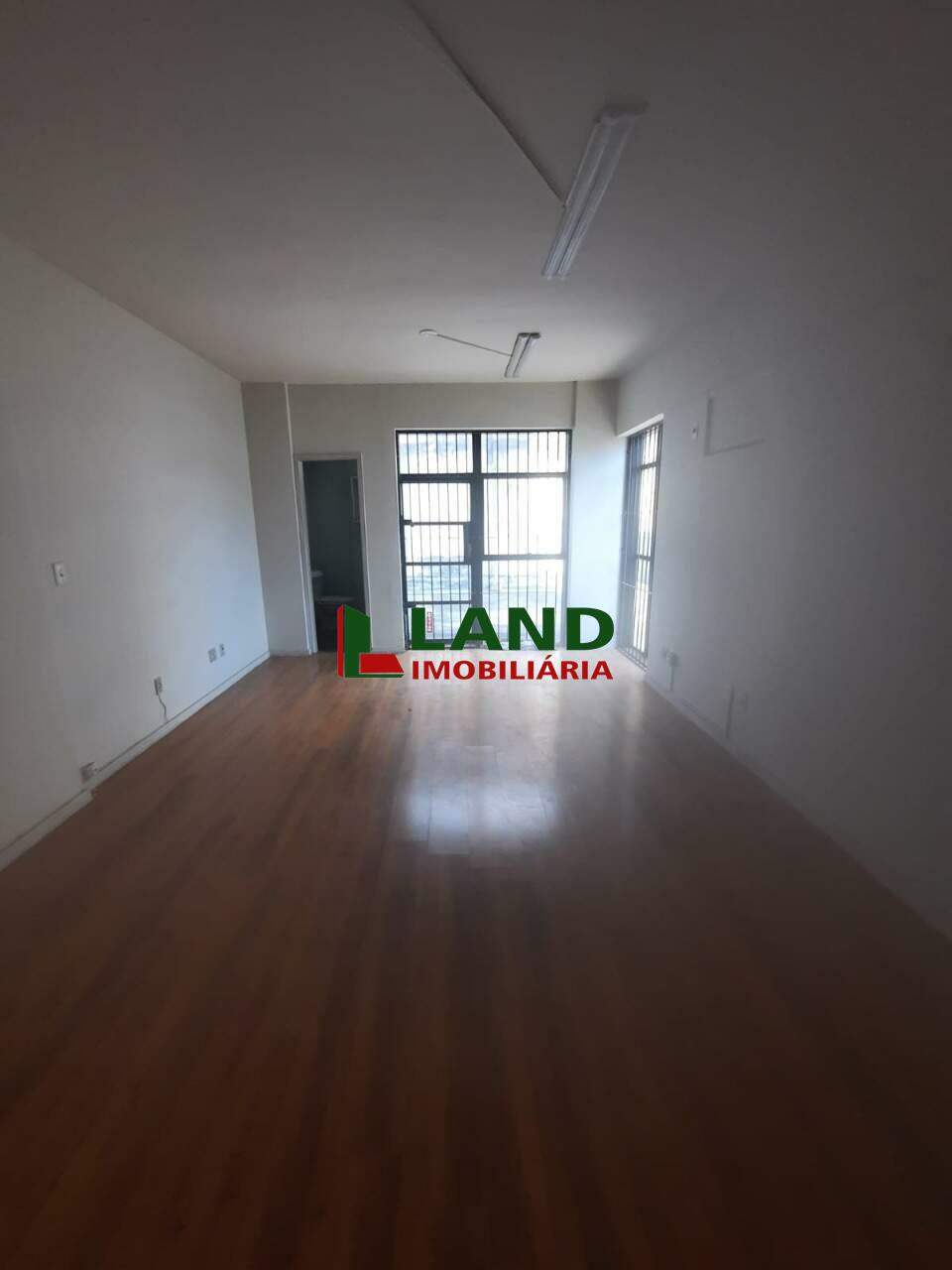 Sala comercial à venda no Santa Efigênia: 