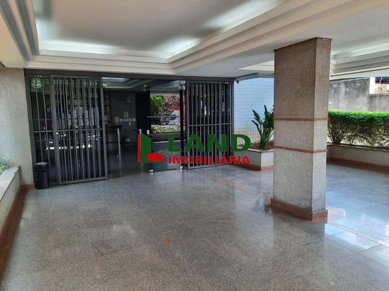 Sala comercial à venda no Santa Efigênia: 