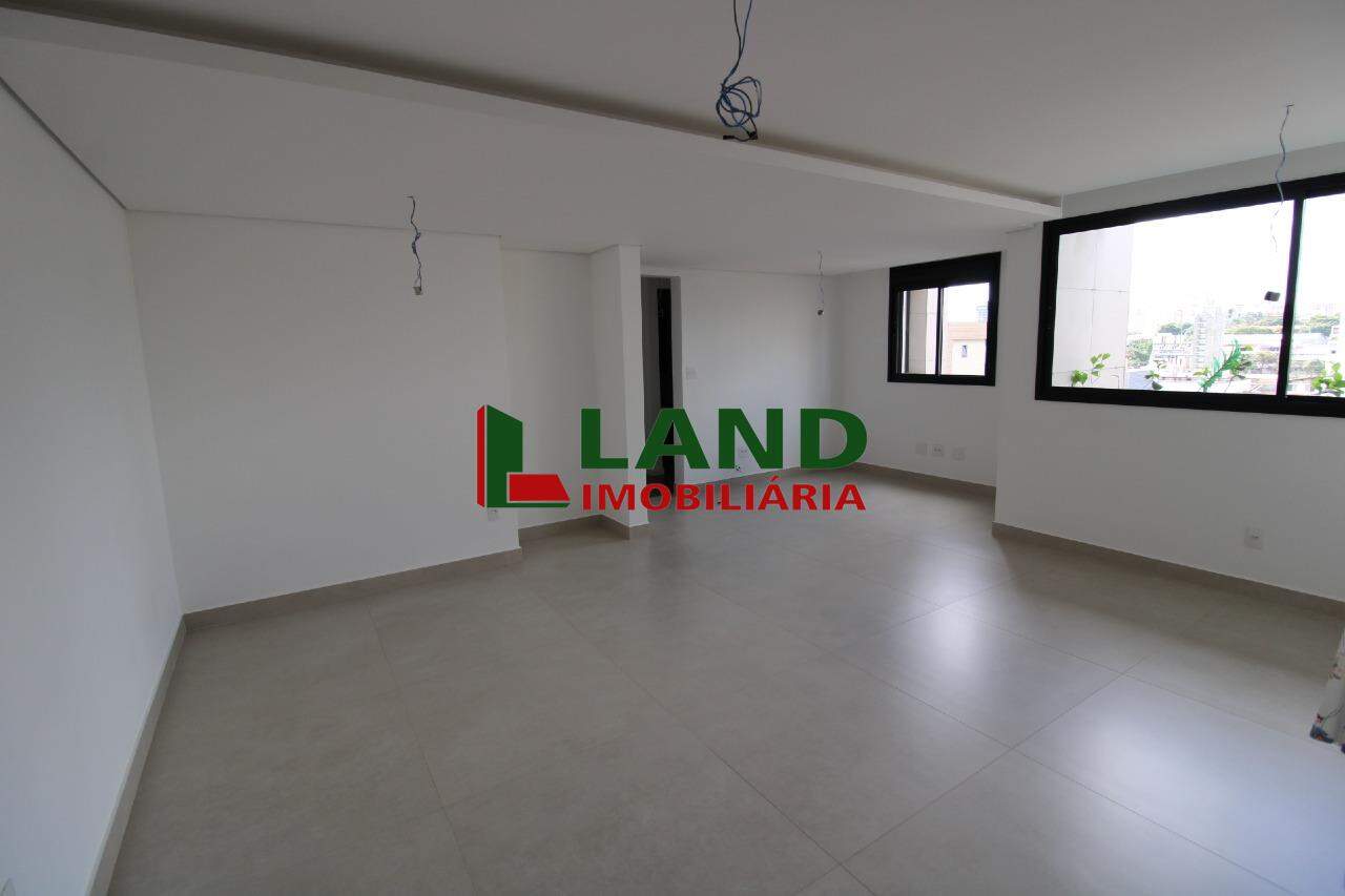 Apartamento à venda no Prado: 