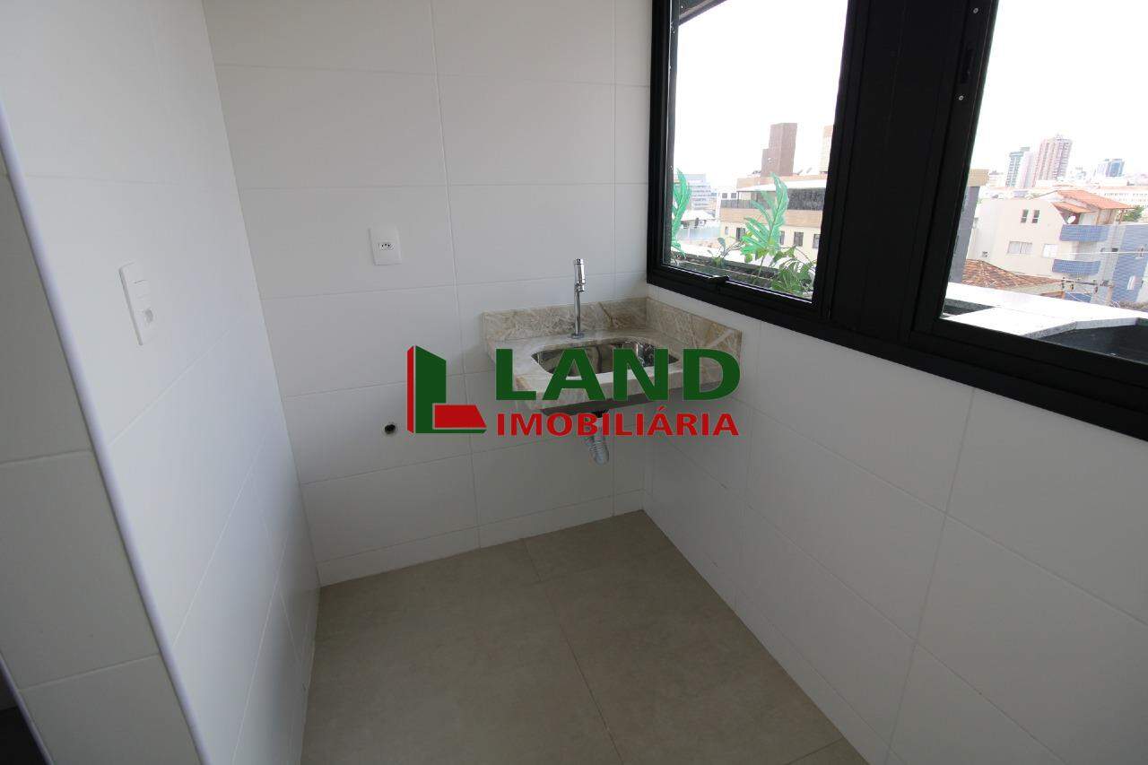 Apartamento à venda no Prado: 