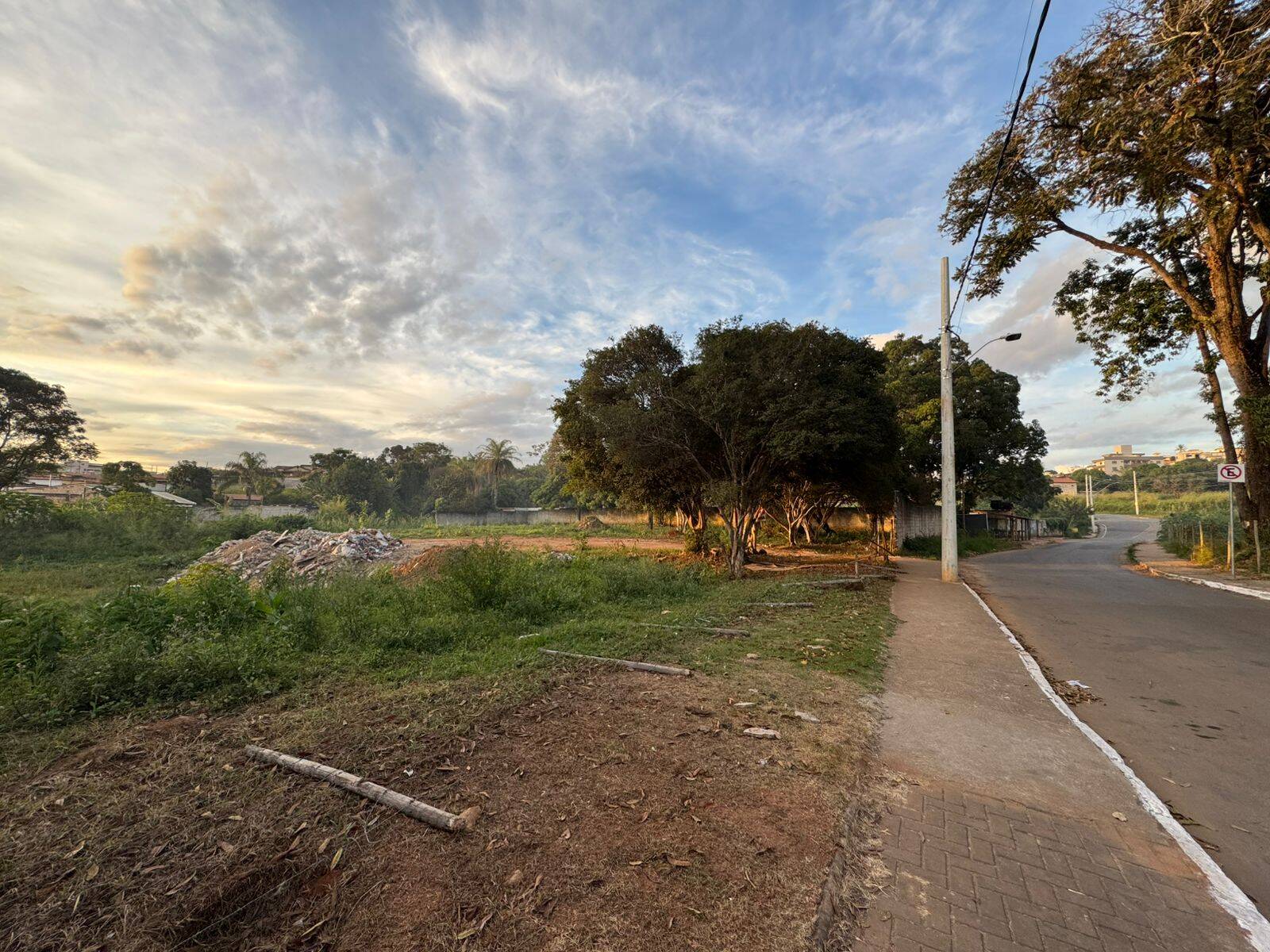 Terreno para aluguel no Centro: 