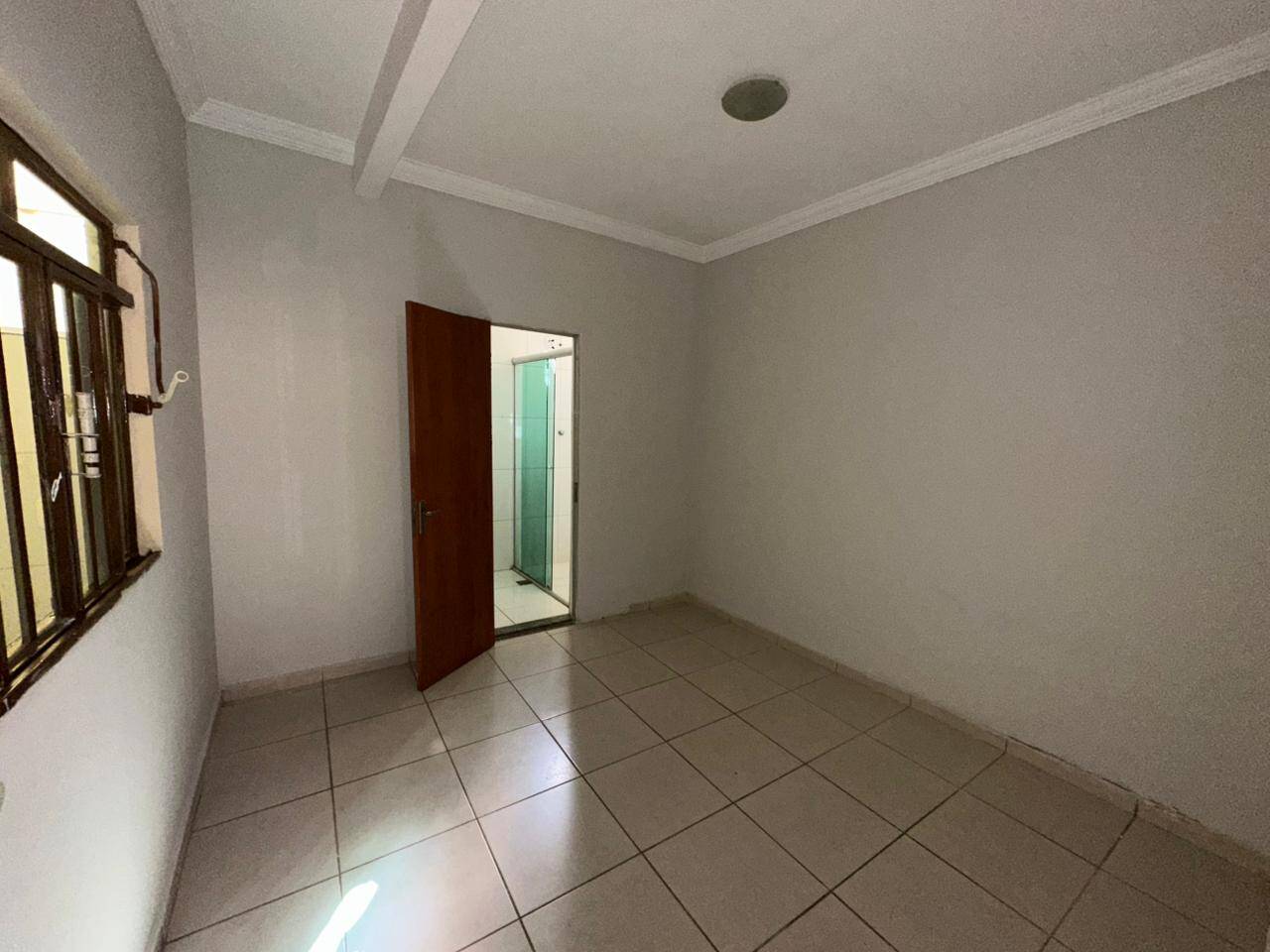 Casa para aluguel no Liberdade: 