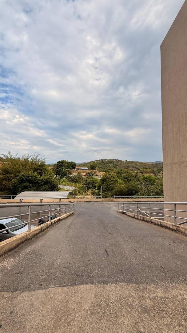 Apartamento para aluguel no Lago Azul - 2 Seção: 