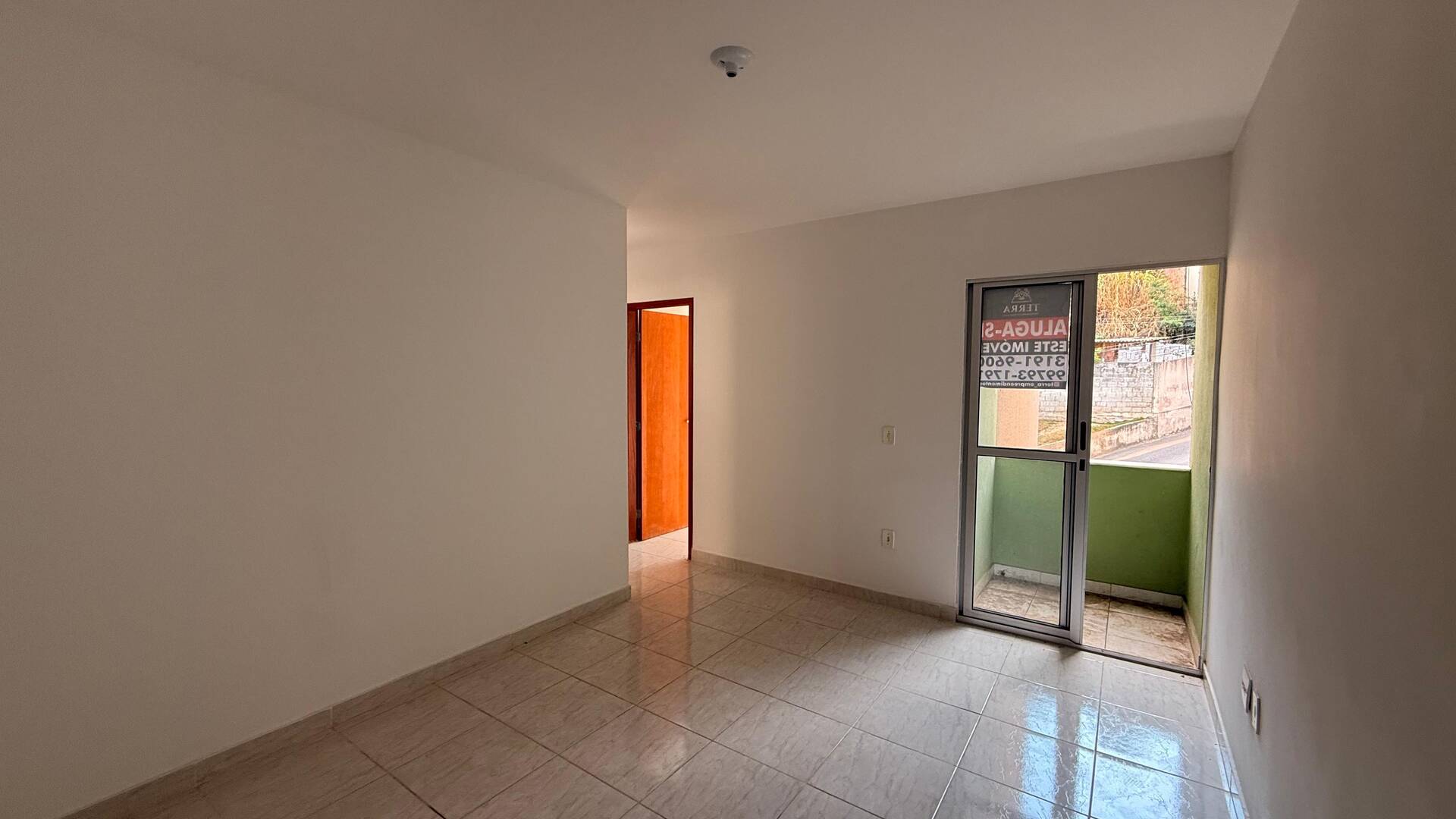 Apartamento para aluguel no Lago Azul - 2 Seção: 