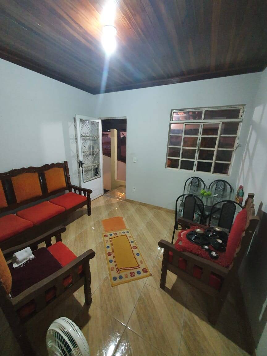 Casa à venda no Bandeirinhas: 