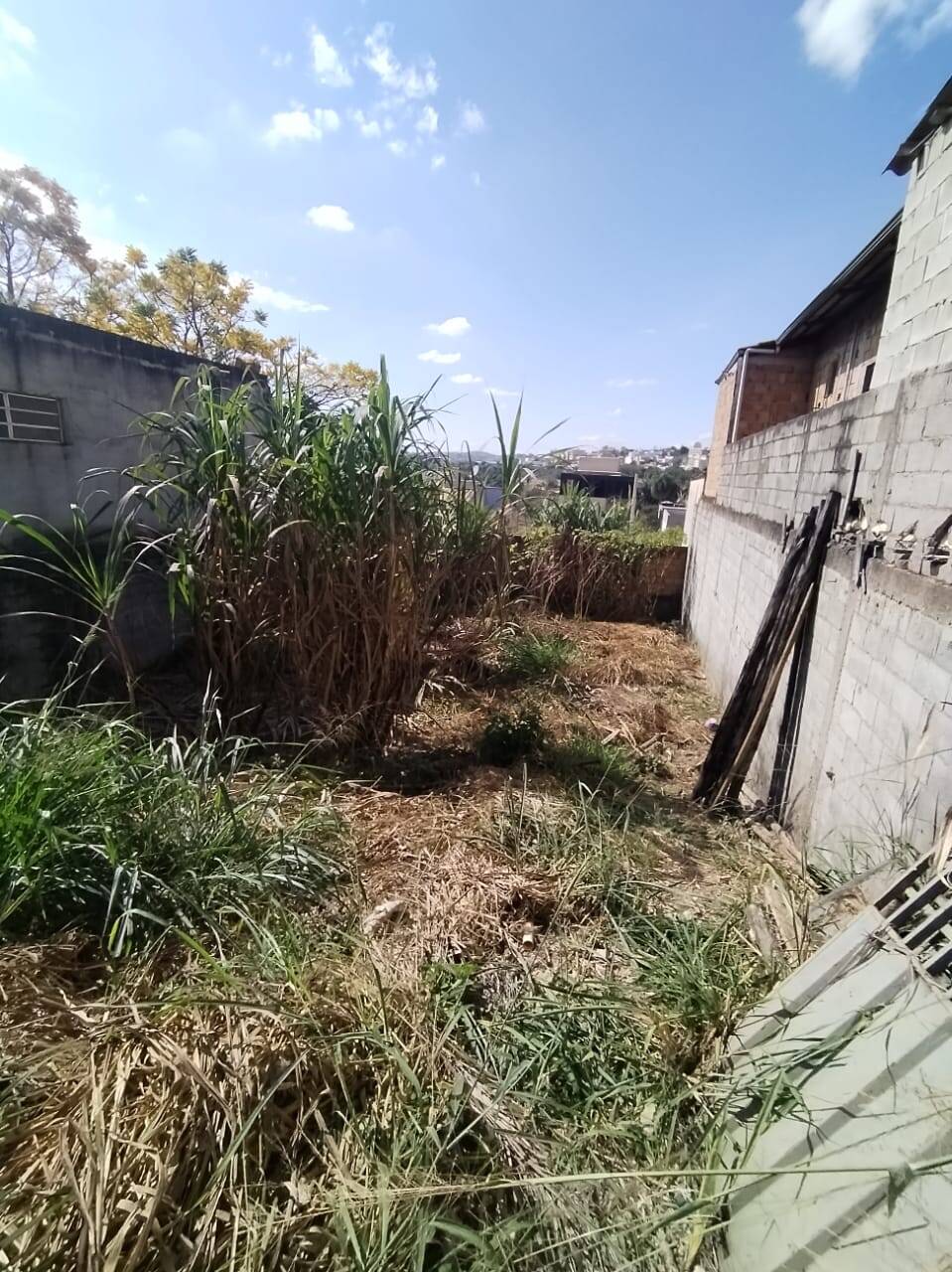 Lote à venda no Santa Rosa: 